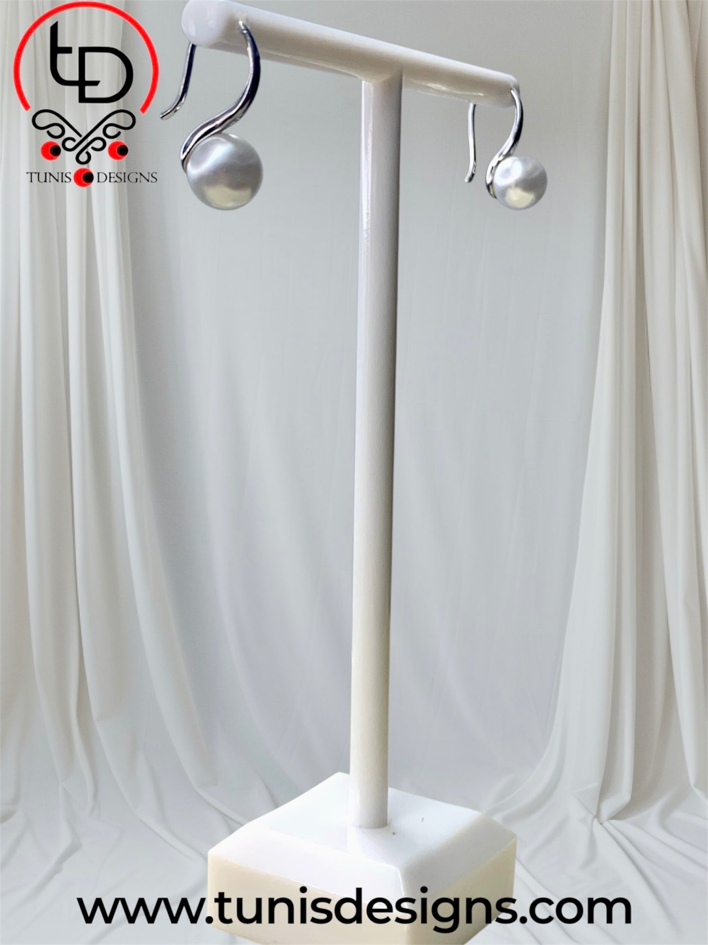 Fresh Water Dangle Pearl Earrings